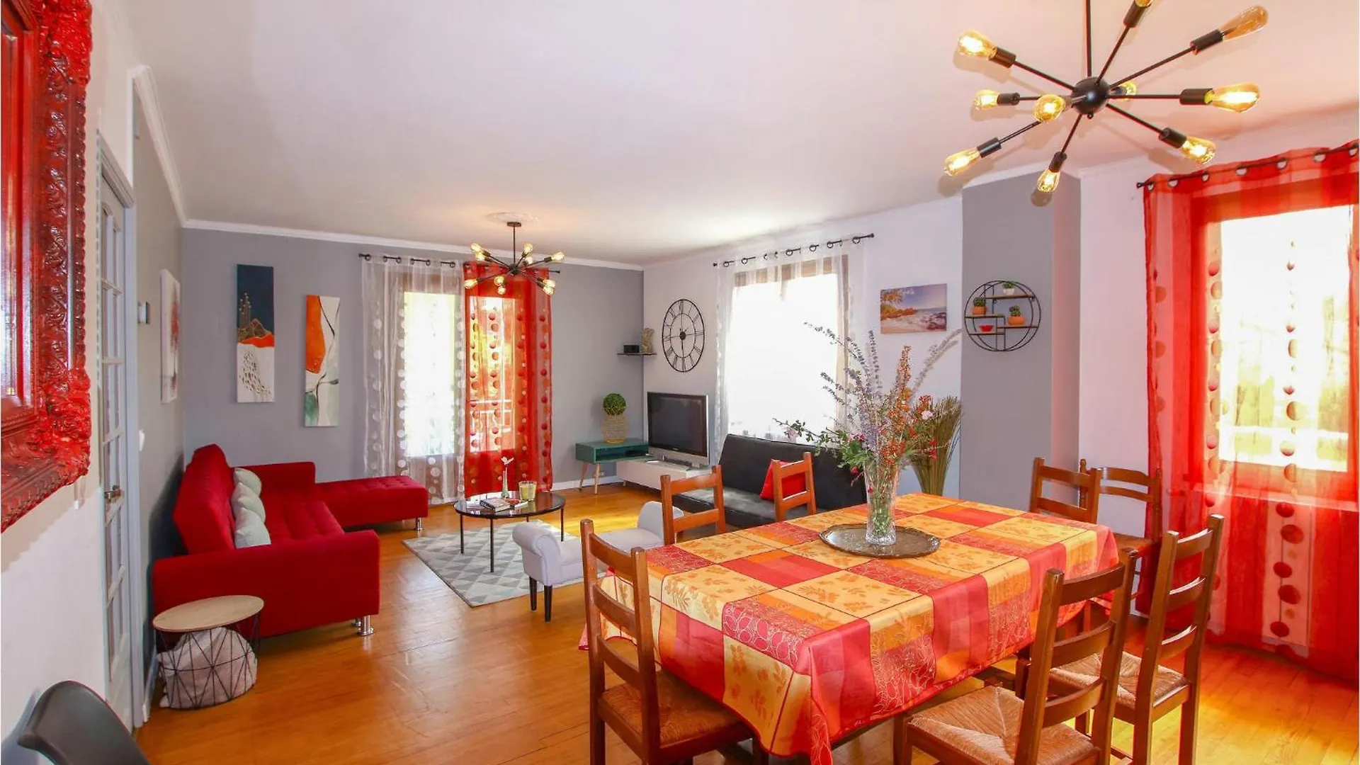 Awesome Home In Aubenas With Kitchen